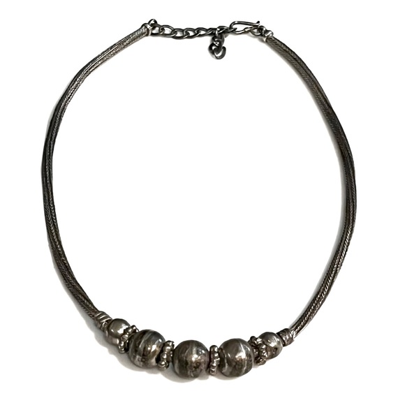 ⌛️⌛️Vintage Bali Sterling Silver
Wheat/Foxtail Chain & Silver Beaded
Necklace - Picture 1 of 8